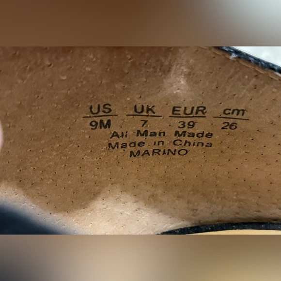 Franco Sarto Black Lace Block Heel Velvety Size 9 - Picture 9 of 9